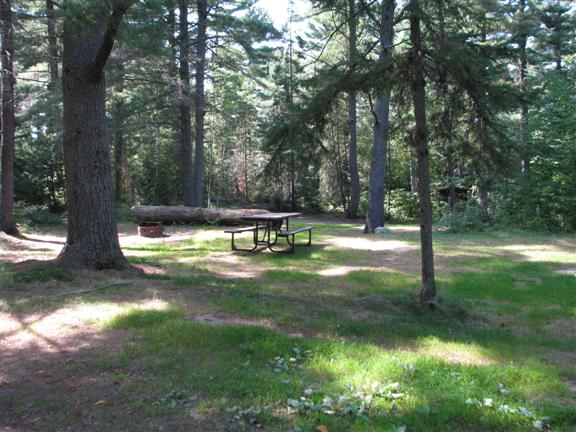 Grundy Lake campsite