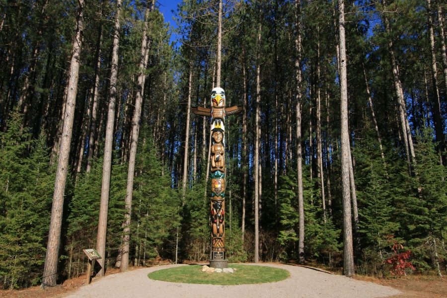 Totem pole. Created by Algonquin elder/artist Dan Bowers- given to park as gift from Algonquins. Erected Oct 2015