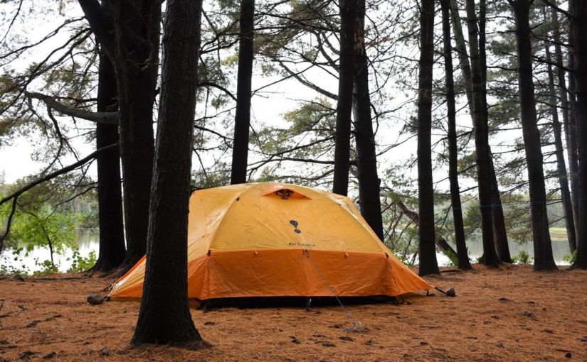 10 solutions peu polluantes pour votre prochaine excursion de camping automobile