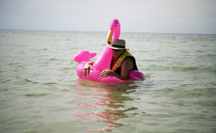 Should you bring a floatie to the beach?